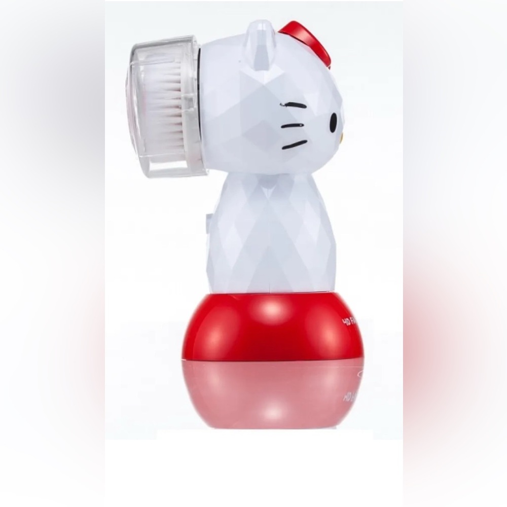 Hello Kitty 4D Motion Facial Brush (Pearl White). Sanrio. Skincare Tools